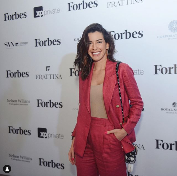 Camila Coutinho nos "30 under 30" da Forbes Brasil